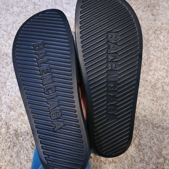 Balenciaga Slides main image 3